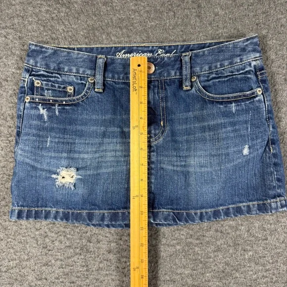 Y2K American Eagle Denim Micro Mini Skirt Womens 2 Blue Distressed Low Rise - Picture 6 of 9